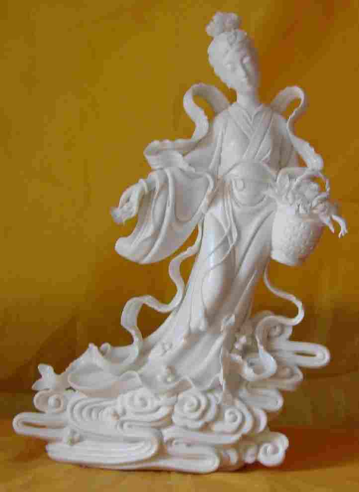 �ɵ���Ůɢ����